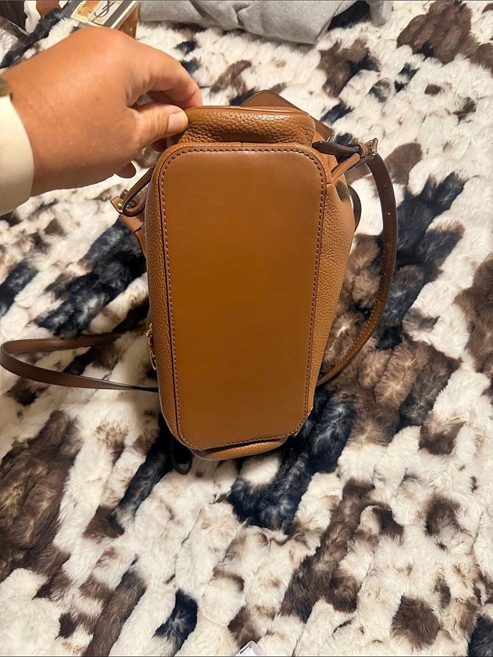 Michael Kors Rhea Medium Pebbled Leather Backpack Luggage Brown - Picture 5 of 5